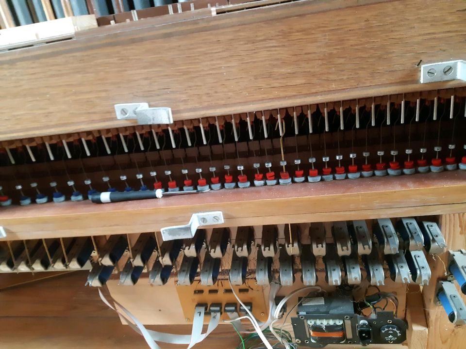 Windlade Schleiflade  Orgelteile in St. Ingbert