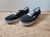 VANS Sneaker 39 Schwarz Sachsen - Limbach-Oberfrohna Vorschau