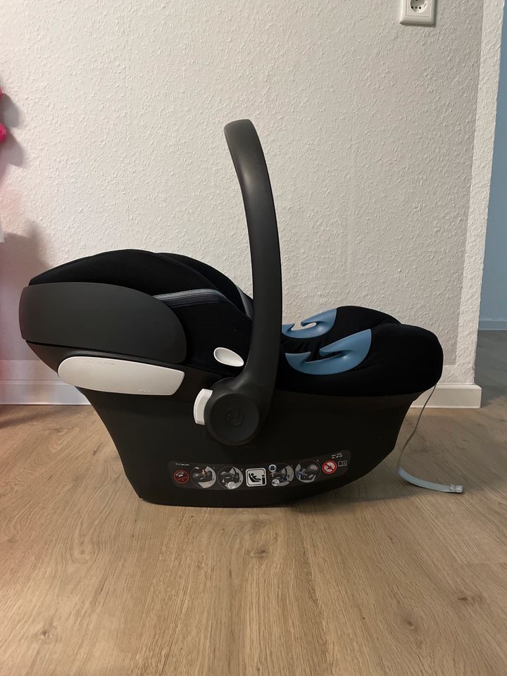 Babyschale Cybex Anton M i-Size in Remscheid