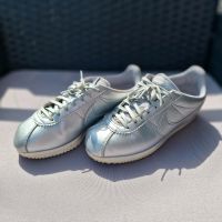 Nike Cortez Silber glatt Leder 38 Nordrhein-Westfalen - Gelsenkirchen Vorschau