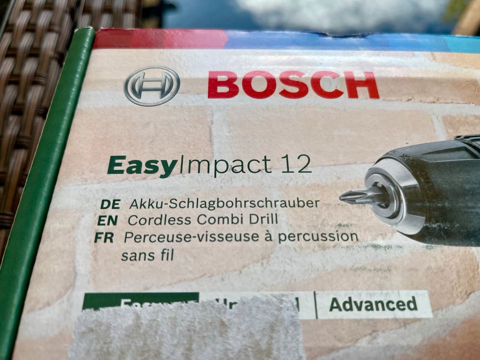 Bosch EasyImpact 12 Akkuschrauber in Schwalbach