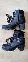 Sexy Boots in Anthrazit Gr. 39 s.Oliver Bayern - Kempten Vorschau