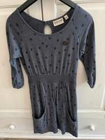 Naketano Kleid 3/4 Arm / Gr XS Niedersachsen - Burgdorf Vorschau