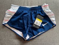 Nike Sport Laufshorts Shorts Mädchen Größe S 128 - 137 NEU Hessen - Edermünde Vorschau