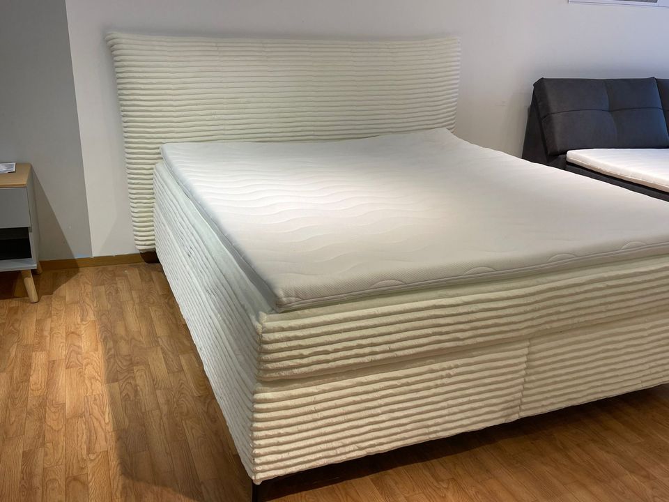 Seattle Boxspringbett 180 x 200 cm Creme Ed Lifestyle in Taufkirchen Vils