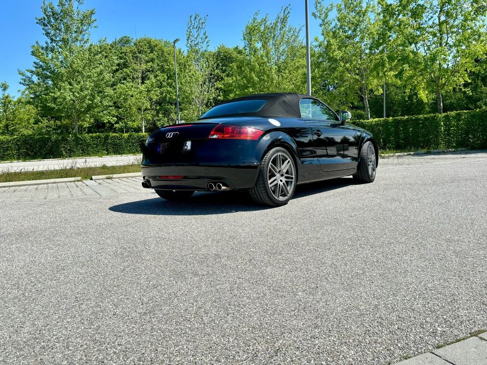 Audi TT 3.2 Roadster Quattro DSG in München