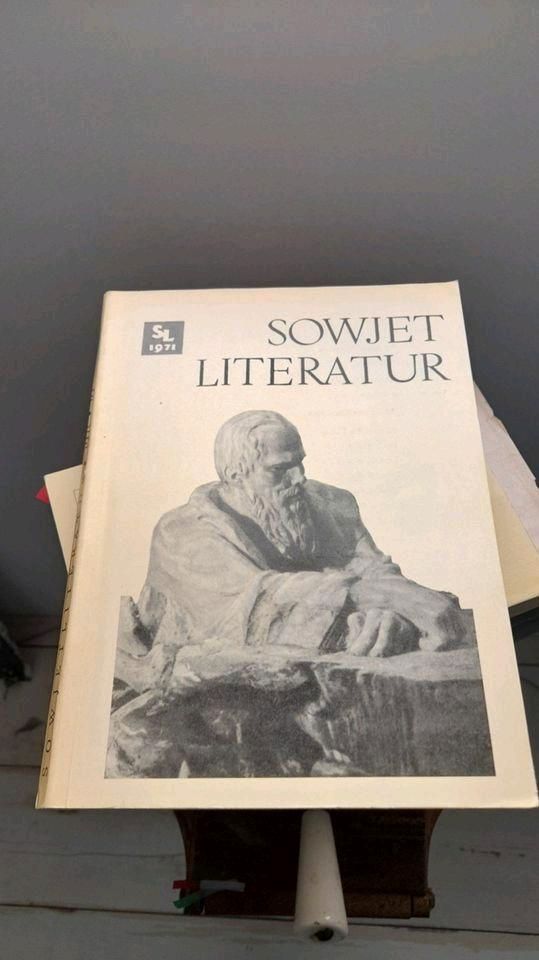 Sowjetliteratur 10 / 1971 Sowjetunion Dostojewski Russland in Strausberg