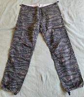 7 pairs of Carhartt WIP Fatigue / Aviation pants in 36/32 size Niedersachsen - Einbeck Vorschau