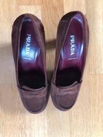 LUXUS PUMPS VON „PRADA“ Berlin - Steglitz Vorschau