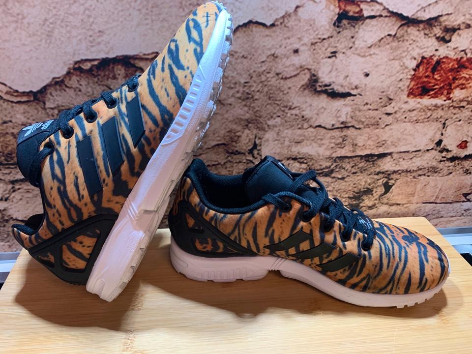 Adidas originals tiger shoes hotsell