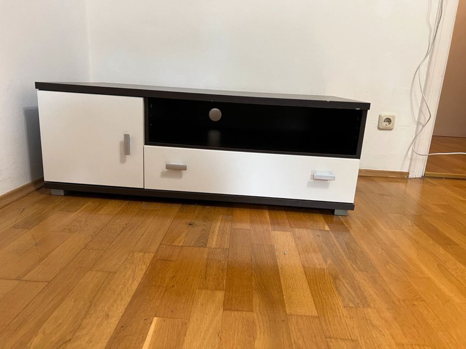 TV-Lowboard / Sideboard 110 x 55 x 40 cm in München