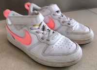 Nike Turnschuhe Größe 31 Mädchen Sneaker Schuhe Halbschuhe Bayern - Pfatter Vorschau