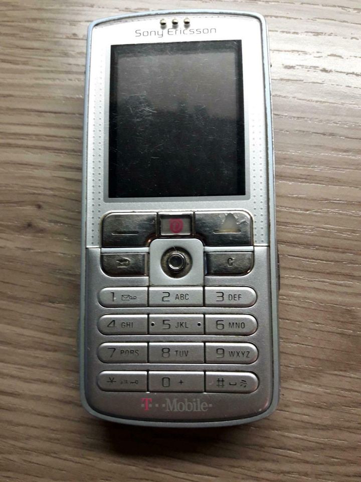 Handy Sony Ericsson D750i in Saarbrücken