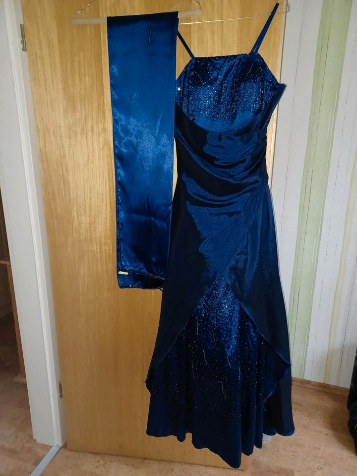 Abendkleid, Ballkleid, Gr. M/38/40 in Hohne