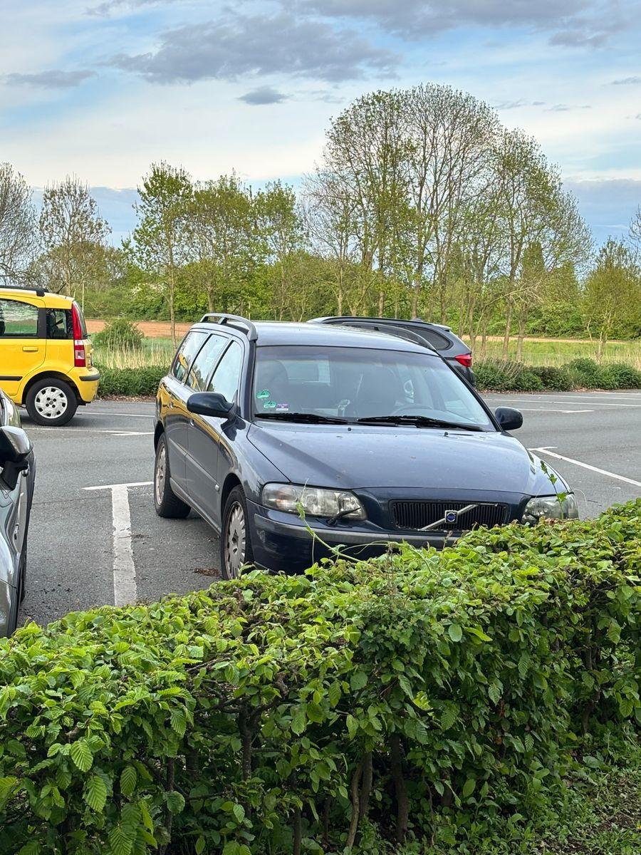 Abbildung des Autos Volvo V70 2.4 125kW Comf…