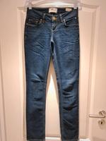 Jeanshose / Jeans / Hose / Röhrenjeans / W26 L32 Niedersachsen - Langwedel Vorschau