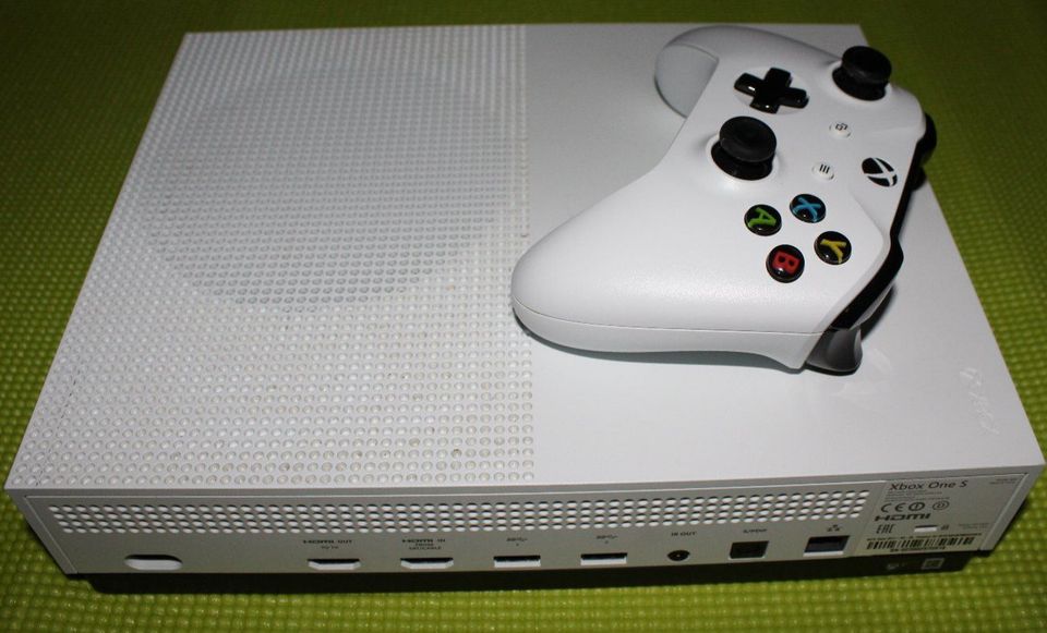 XBOX One S in Toppenstedt