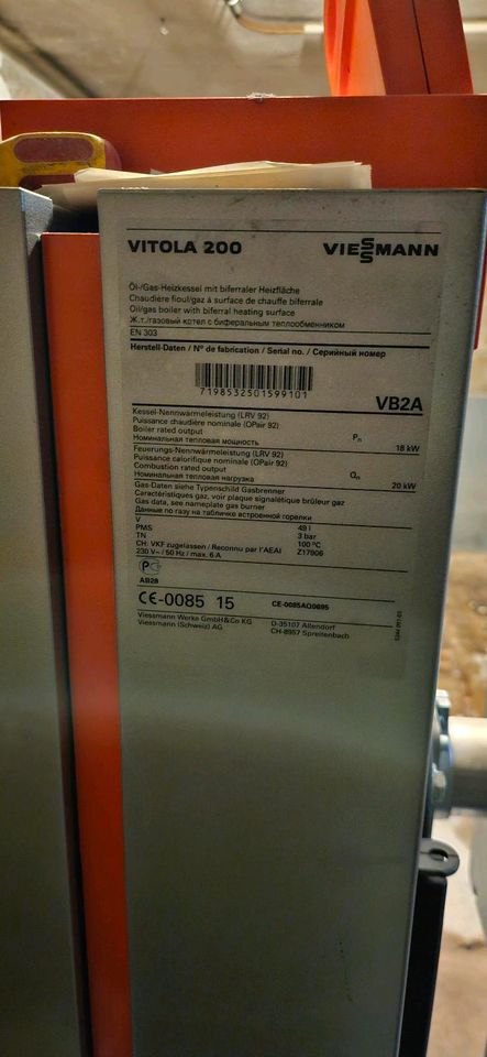 Viessman Ölheizung Vitola 200 + Vitocell 100-H voll funktionsfähi in Berlin