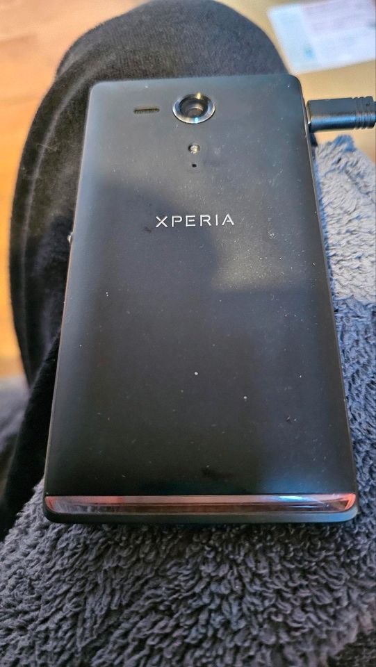Handy Konvolut Sony Xperia in Volkmarsen