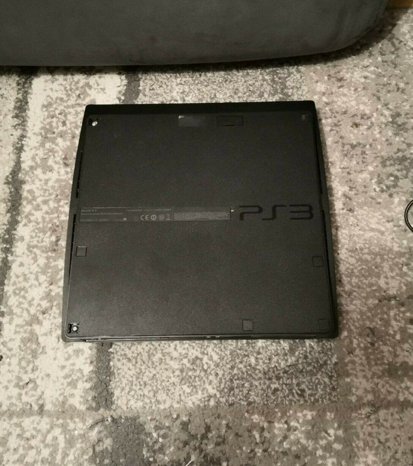 Sony PlayStation 3 Slim CECH-2004A 120 GB Konsole in Memmingen