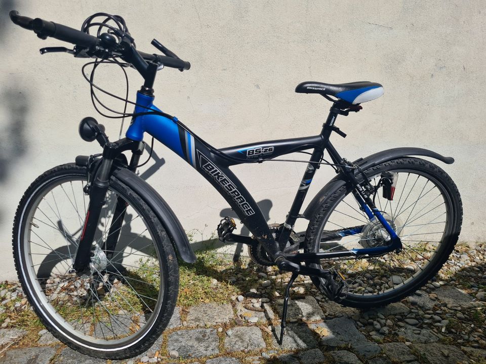 Bikespace BS-26 Mountenbike, 26 Zoll Jugend Fahrrad in Blau in Ludwigsburg