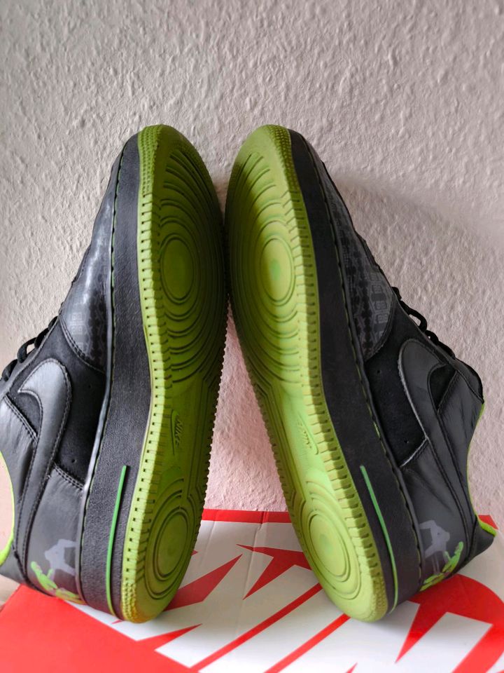 Nike Air Force 1 Premium Lucha Libre EU 45 Schwarz Grün Limited in Lüneburg