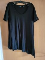 Schwarzes asymmetrisches T-Shirt Bonprix bpc Größe 40/42 Nordrhein-Westfalen - Werl Vorschau
