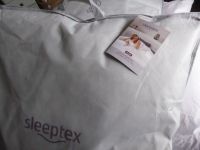 2 x Sleeptex KOPFKISSEN Levante 80/80 cm vor einer Woche gekauft Schleswig-Holstein - Neumünster Vorschau