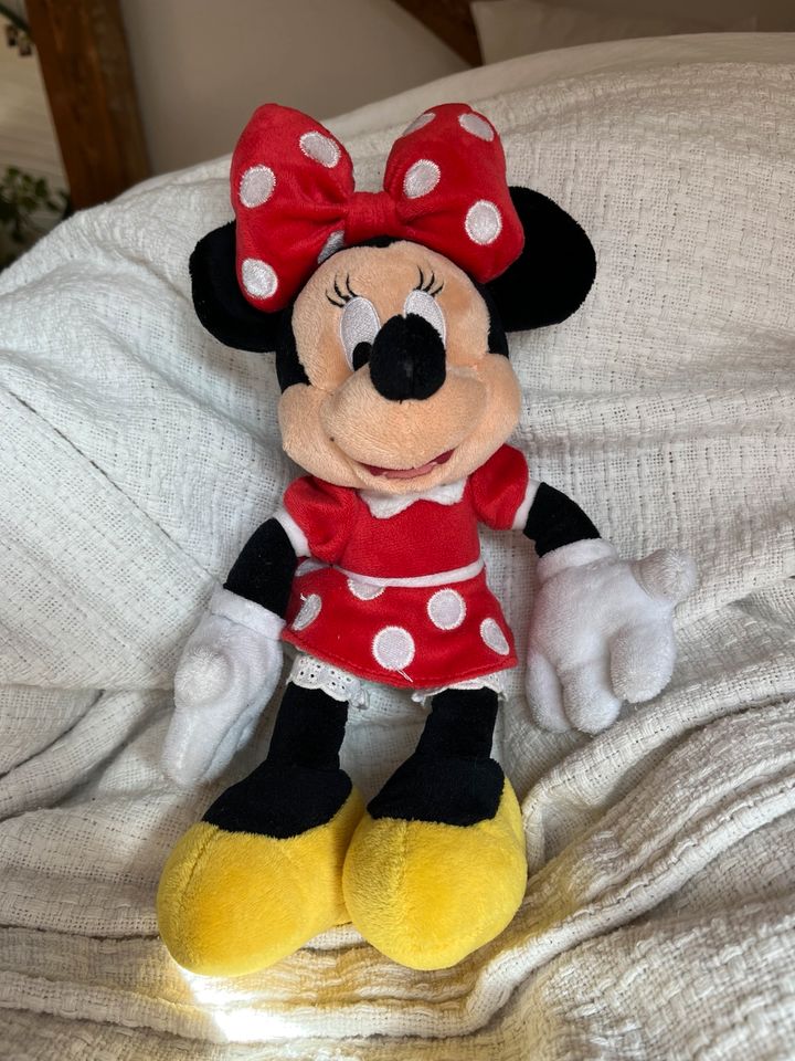 Disney Minnie Maus Kuscheltier in Erlangen
