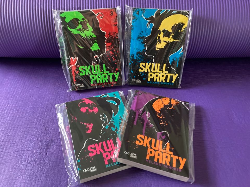 Skull Party komplette Reihe in Troisdorf