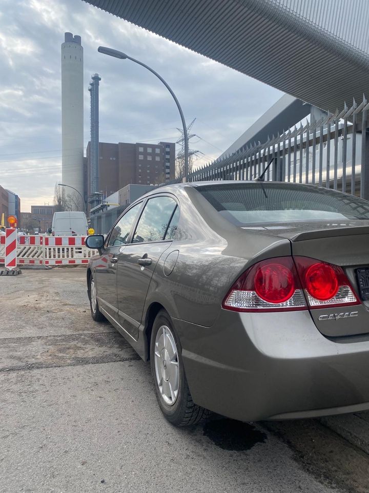 Honda Civic hybrid in Berlin