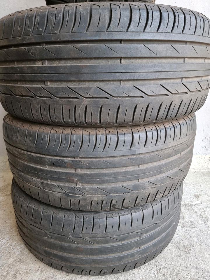 4x Sommerreifen 225/50R18 95W Bridgestone in Detmold