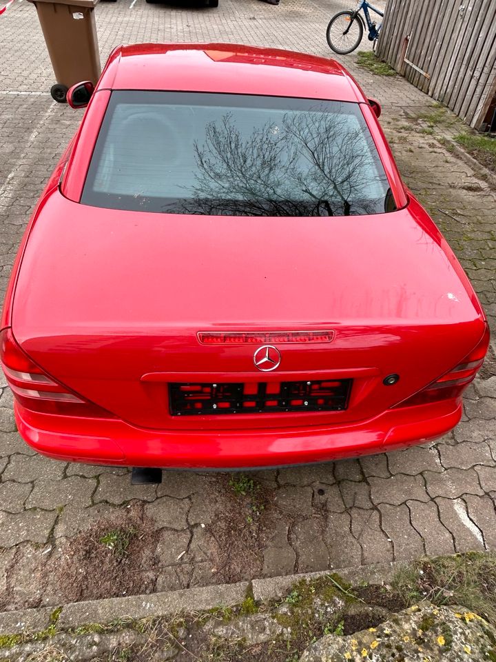 Mercedes SLK200 in Hallstadt