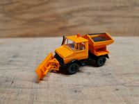 WIKING Modellauto (1:87) MB Unimog 1300 mit Schneepflug Baden-Württemberg - Oberkirch Vorschau