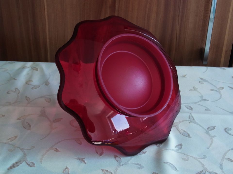 Tupperware Eleganzia Bonboniere rot in Westergellersen