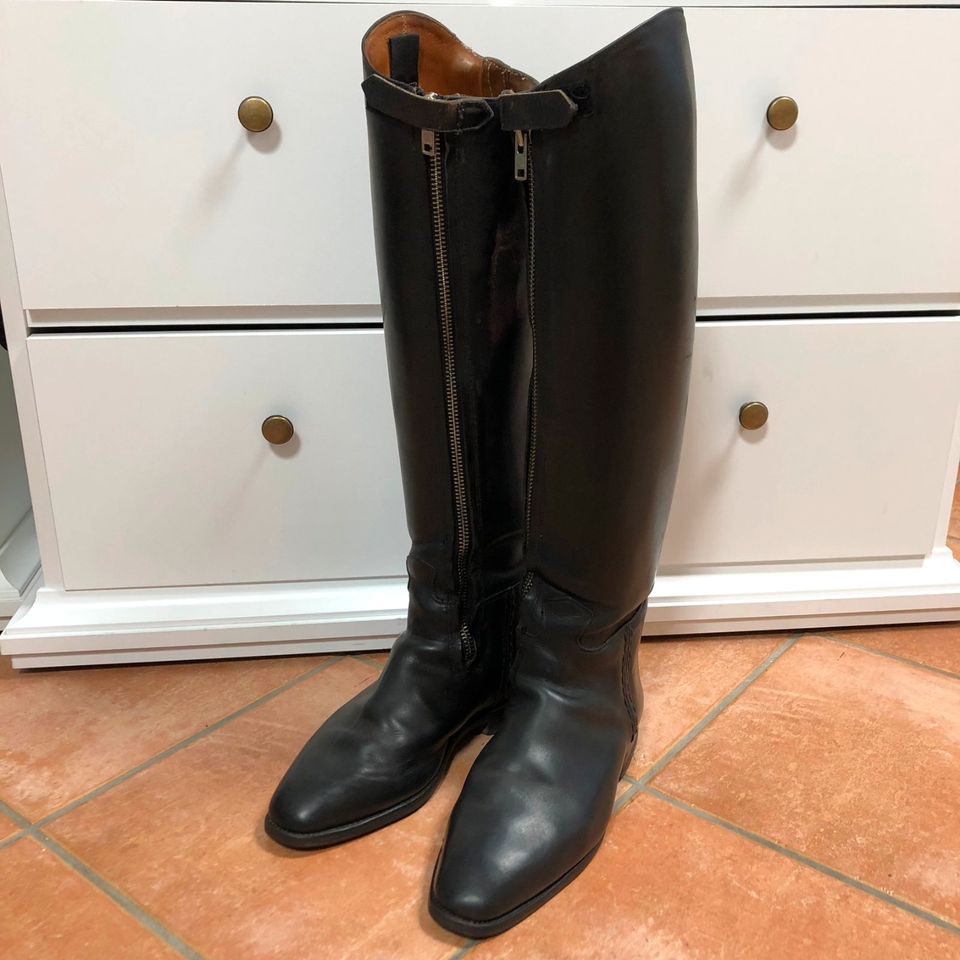 Königs Dressurstiefel Reitstiefel 42/43 H57 cm Wade 39 cm in Dallgow