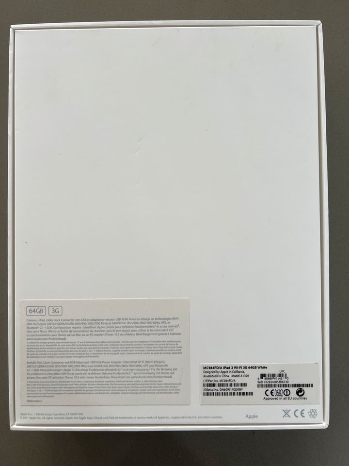 iPad 2 / Karton / Verpackung / 64GB white / aus 2012 in Bielefeld