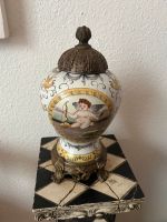 China Vase mit Deckel Bronze Fuß Rarität Nordrhein-Westfalen - Viersen Vorschau
