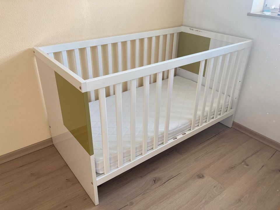 Babybett Wellemöbel in Neukirchen/Erzgeb