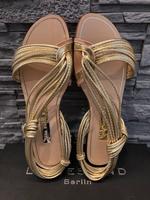 Zara Basic Collection Nagelneu* Nordrhein-Westfalen - Elsdorf Vorschau