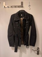 Leichte Wellensteyn-Jacke mit vielen Taschen Gr. XS Baden-Württemberg - Tamm Vorschau