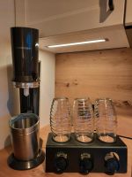 Sodastream inkl. 3 Glasflaschen, 1 Zylinder, Abtropfgestell Nordrhein-Westfalen - Salzkotten Vorschau