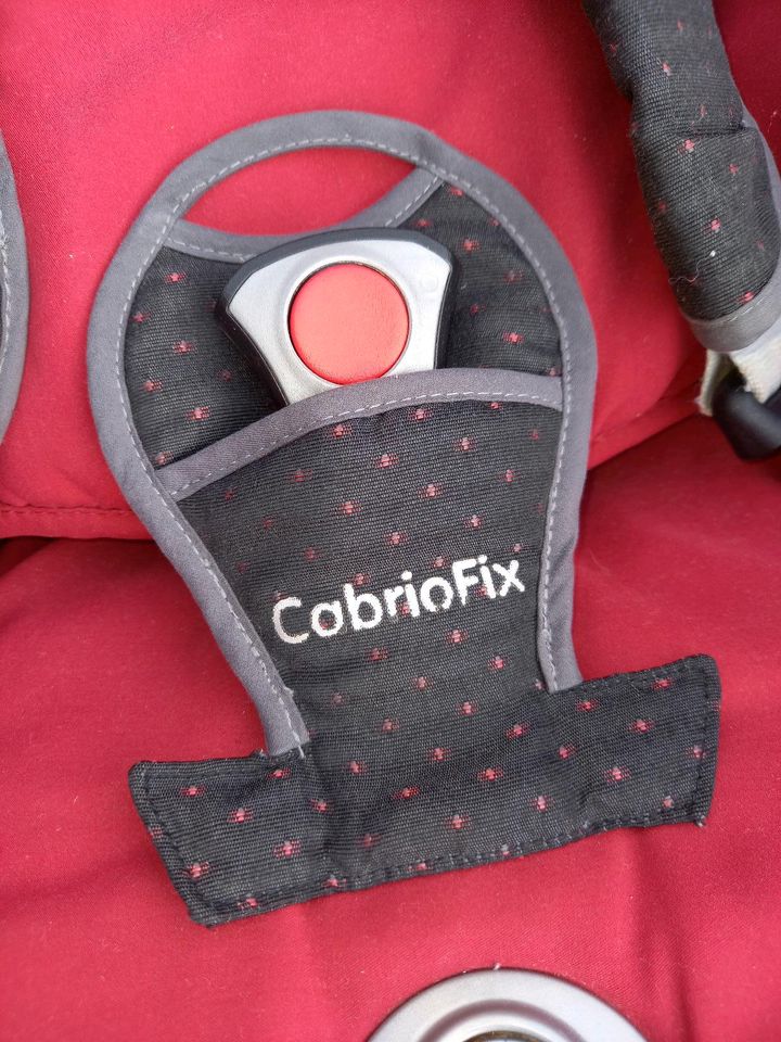 Maxi Cosi Cabrio Fix mit Isofix Station *reduziert* in Jettingen-Scheppach