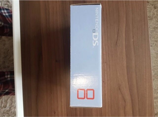 Nintendo DS Blau, Guter Zustand,  Inklusive Verpackung in Fürstenfeldbruck