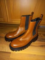 Zara Boots Chealsea 41  Neu Nordrhein-Westfalen - Bad Berleburg Vorschau