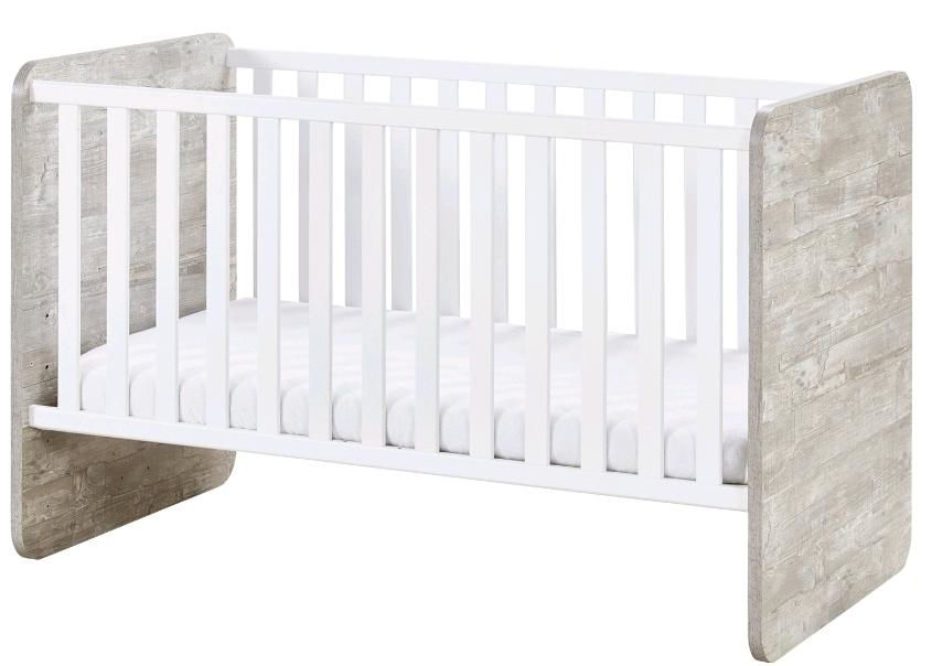 Baby-/Kinderbett mit Lattenrahmen und Matratze in Langeneichstädt