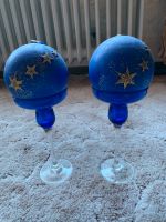 Zwei Kugelkerzen blau mit Kerzenständer Simmern - Hunsrück Vorschau