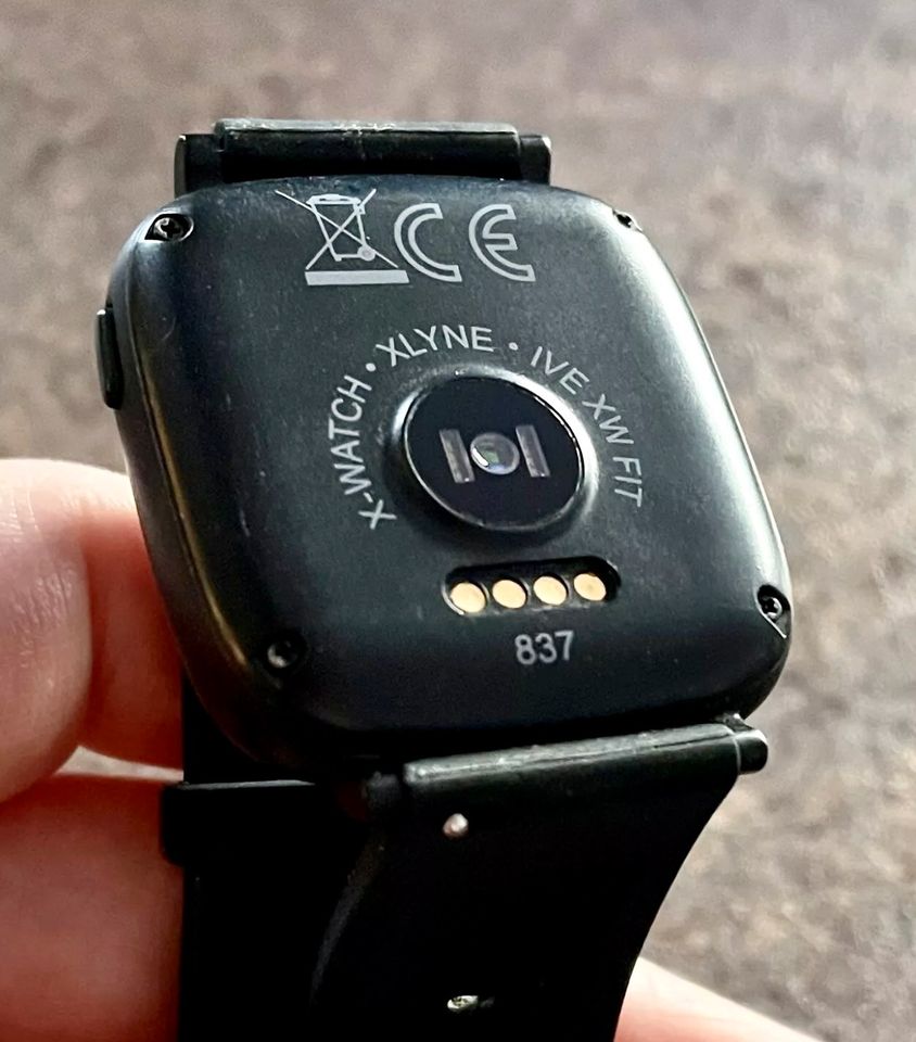 X-Watch Smartwatch IVE XW Fit Fitnesstracker 54040 in Bielefeld