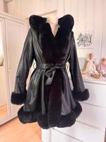 Mantel Kunstleder Kunstfell Rockabilly M schwarz Berlin - Köpenick Vorschau