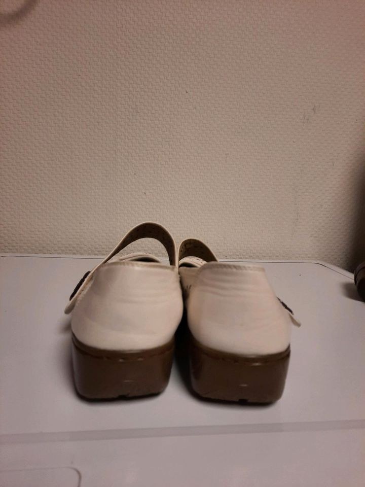 SCHÖNE  SCHUHE  BALLERINAS    GR.39 in Püttlingen